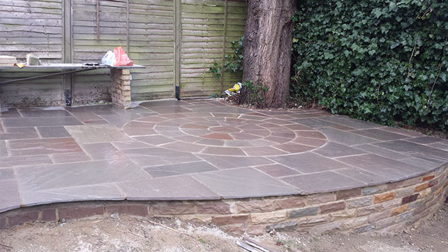 Joseph Mat Landscape, raised patio, circle patio raj green sandstone